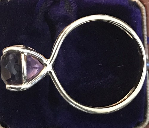 Vintage 9ct Yellow Gold Crown Set Amethyst Ring Size Q - Picture 4 of 9