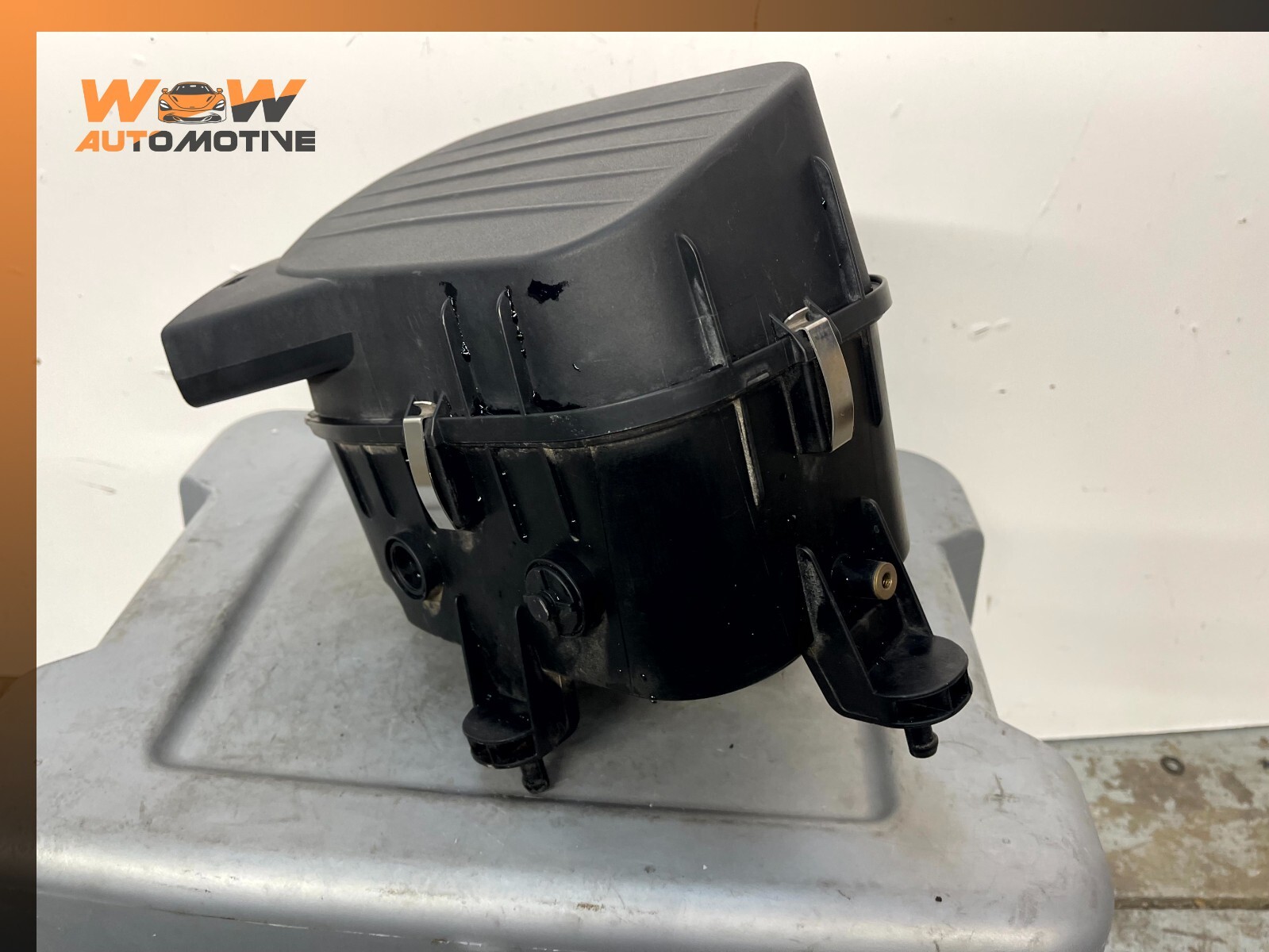 Maserati Ghibli 2014-2017 Left Air box top