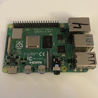 Raspberry Pi 4 Model B, 4GB DDR4 RAM Single Board Computer (RPI4-MODBP ...