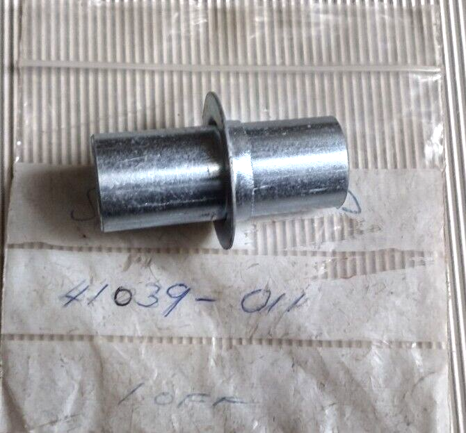 Samurai A1 S1 S1A S1B S1C 250 S2 A7 Z400 KAWASAKI oem Wheel Spacer NOS