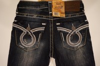 Big Star Liv Mid-rise Boot Cut 24r (runs Big 25r) Big Star Liv Mid-rise Boot Cut 24r (runs Big 25r)