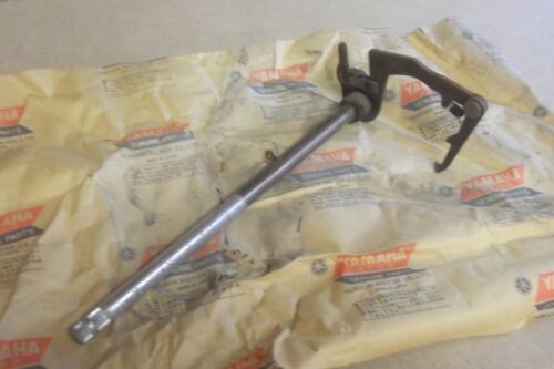 YAMAHA HS1  HS1B  AS2C  YAS1C  GENUINE NOS GEAR CHANGE SHAFT - # 183-18101-01 - Picture 1 of 1