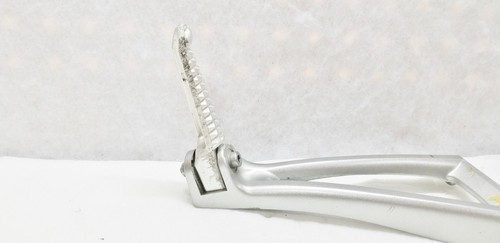 06-10 Yamaha R6 R6R RIGHT REAR BACK PASSENGER FOOT PEG 2C0-2742L-00-00 REARSET - Picture 5 of 7