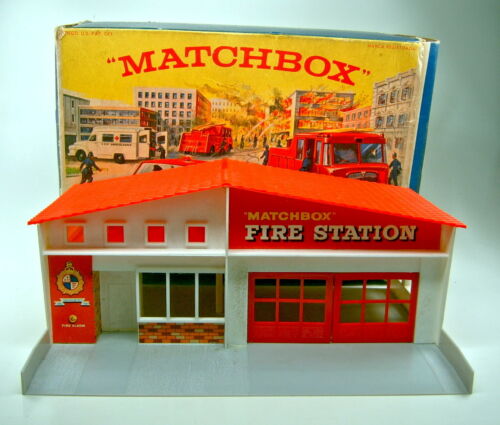 Juego de Regalo Matchbox G-10 ""Fire Station Set"" 1964 - Imagen 2 de 8