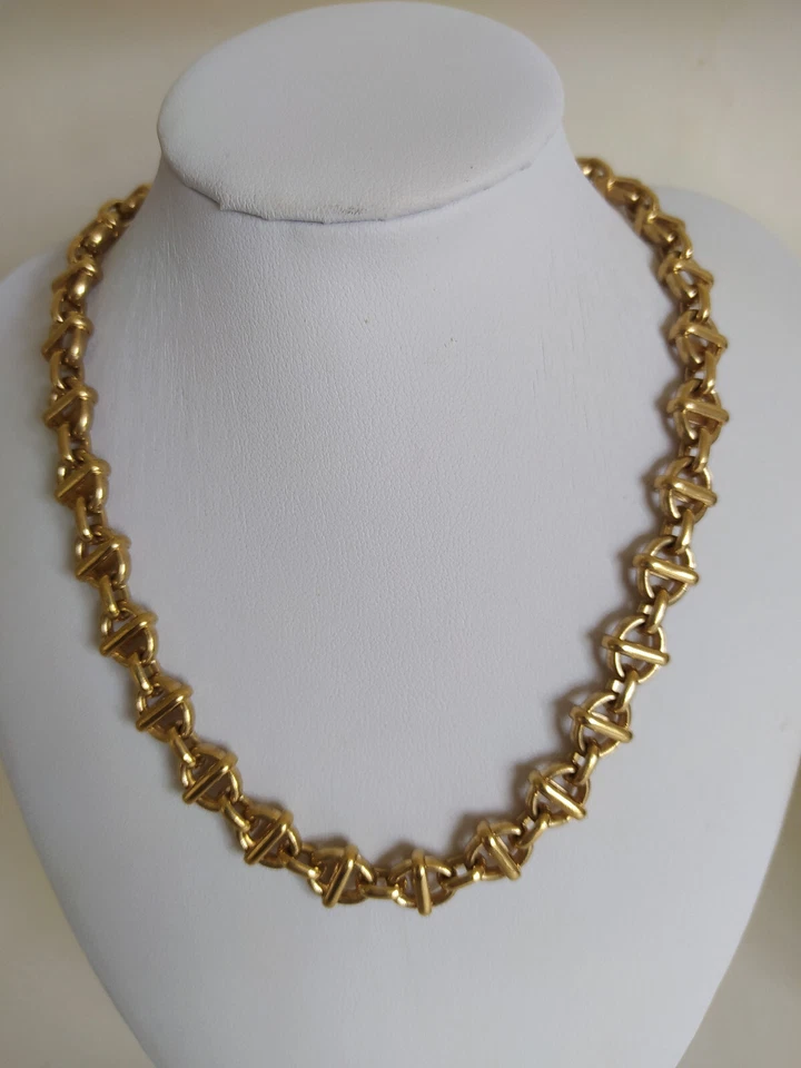 GARGANTILHA OVAL DUPLA BANHADA A OURO VINTAGE MONET - Imagem 2 de 4