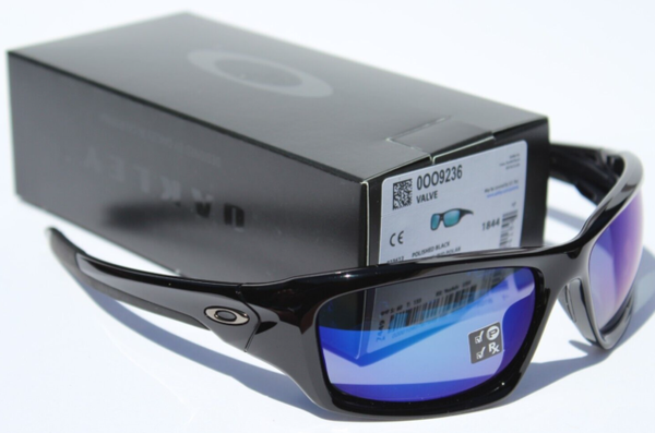 Oakley OO9236-923612-60 Unisex Adult Rectangular Sunglasses for  