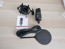 Mikrofon SE Electronics X1S mit Spinne, Poppschutz und Kabel