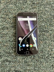 Motorola Moto G4 Plus Smartphone 5,5" lila entsperrt 32GB 16MP Kamera