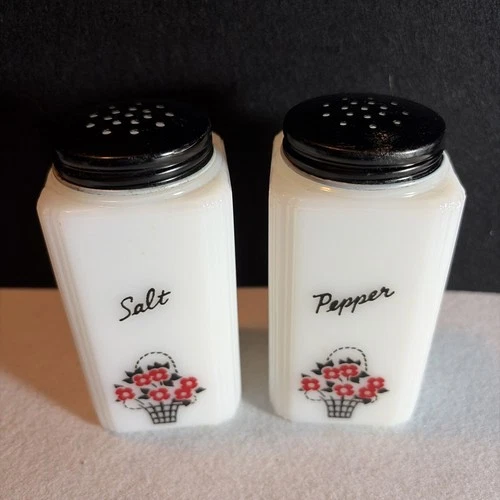 Vintage McKee Tipp City USA Milk Glass Salt & Pepper Shakers