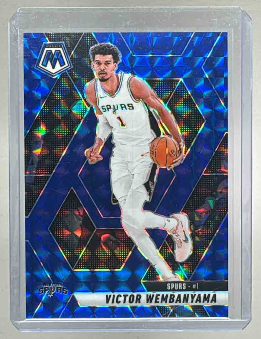 Victor Wembanyama 2024 Panini Mosaic #31 Blue Mosaic /199