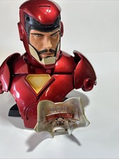 Sideshow Exclusive Iron Man
