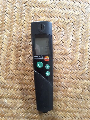 testo 317-3 CO, warnt vor Abgasen  Gasprüfung G 607 / G608