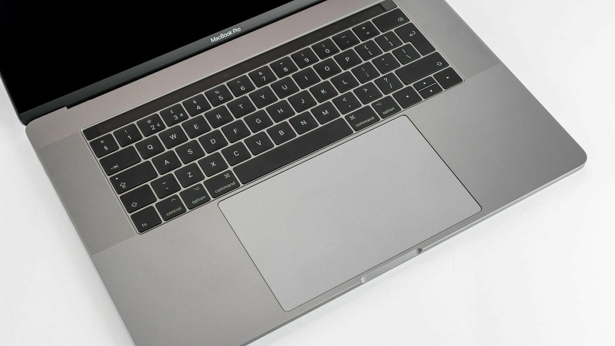 上位　MacBookPro 15インチ 2019 Sequoia 8 core SEQUOIA 2019+ Apple MacBook Pro 15 ` 32GB 1TB SSD TOUCH BAR