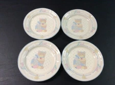 Set of 4 Tienshan Stoneware Calico Cats 7-1/2 Inch Diameter Salad Plates (EX)