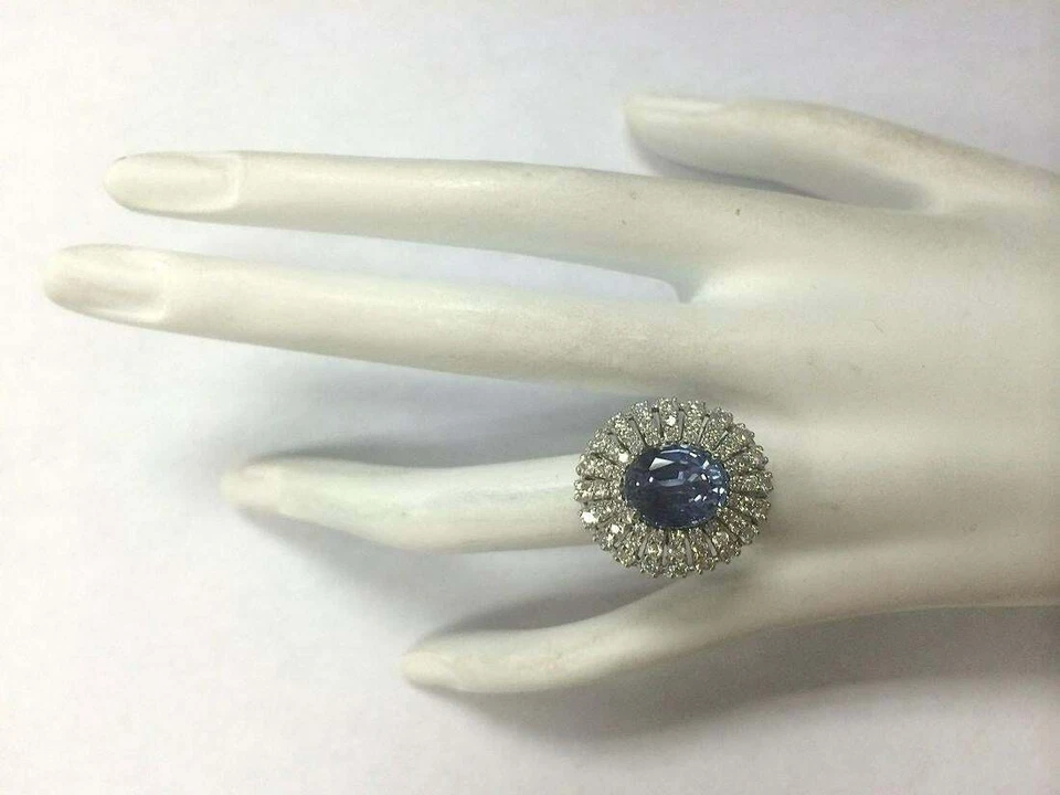 7.00TCW Light Blue Oval Sapphire With Shiny White CZ Cluster Fine Party Ring - Image 4 of 4