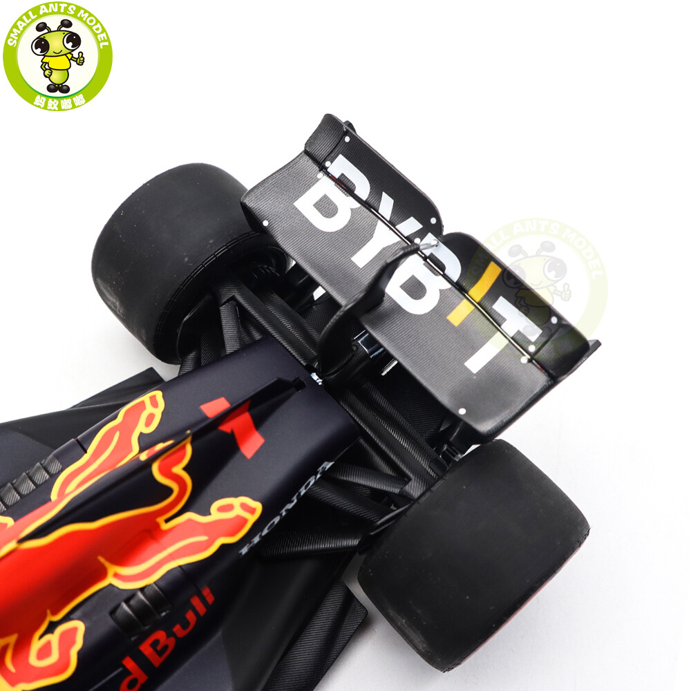 1/18 Minichamps Oracle Red Bull Racing RB19 QATAR GP 2023 F1