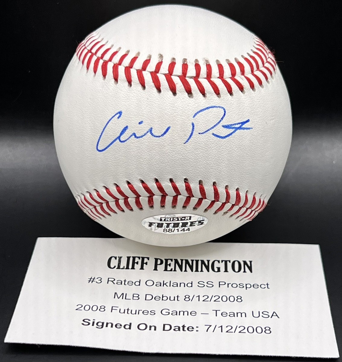 Cliff Pennington TRISTAR Hidden Treasures MLB Autograph