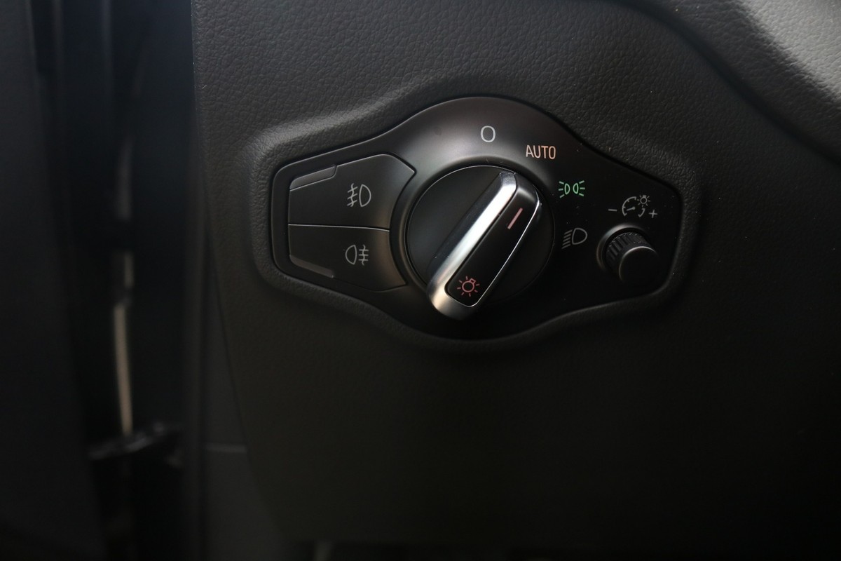 Audi Q5 2,0 TDi 190 Business S-tr.