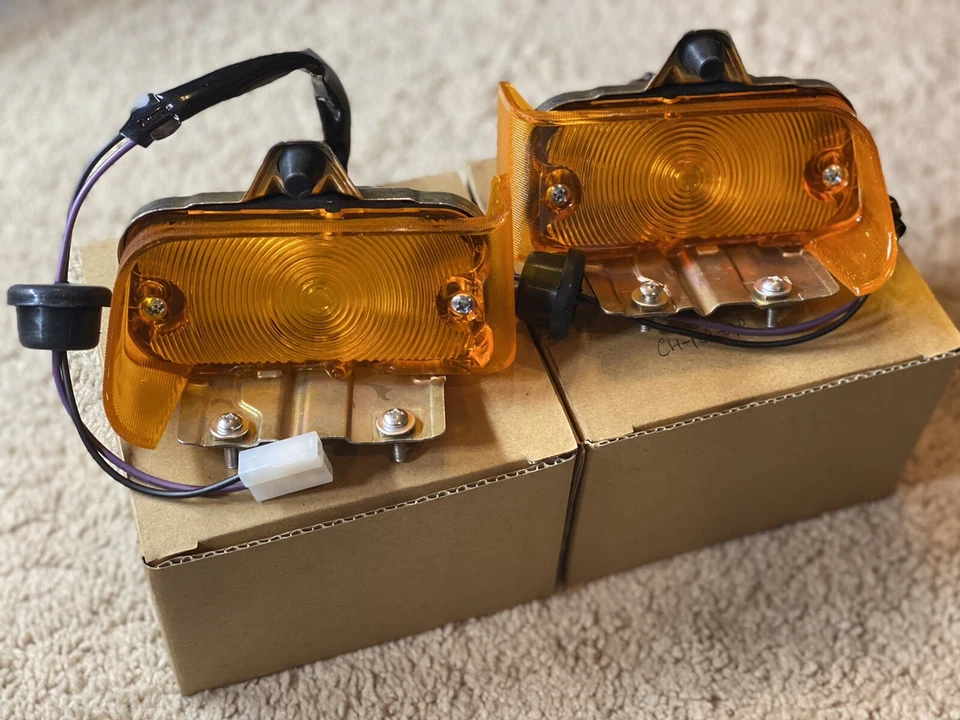 Conjunto de lámpara de luz de estacionamiento Chevelle Malibu 1967 par ámbar Foto 3 de 4