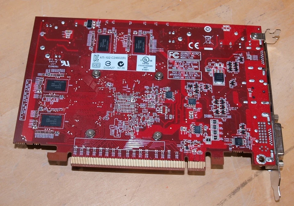 ATI Radeon HD6570 1GB DDR3 16x PCI-e Dual Display Port DVI Graphics Video Card - Image 3 of 3