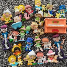 Vintage 1980's Kenner Strawberry Shortcake Strawberryland Miniatures PVC Minis