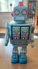 Electron Robot ME100 Rotatomatic Battery Operated Tin Toy Robot WORKS SEE VIDEO
