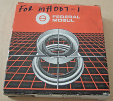 NATIONAL FEDERAL-MOGUL OIL SEAL  470605  ORIGINAL BOX - UNUSED