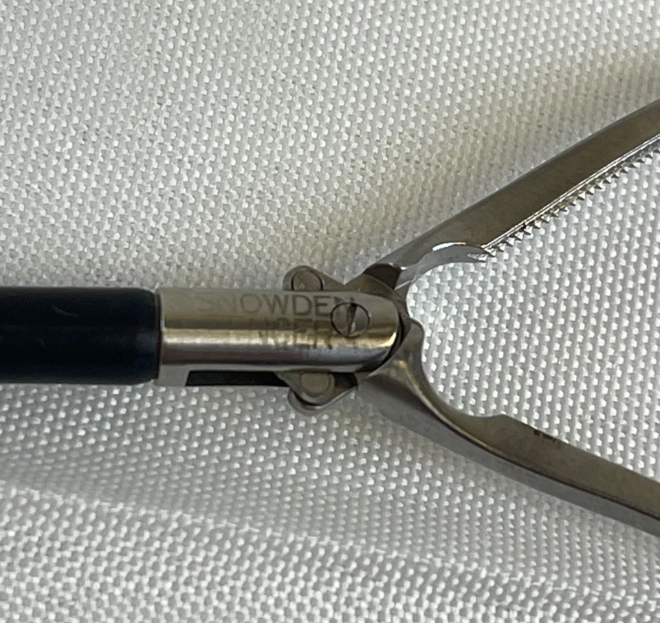 Вращающийся изолированный атраумтовский щипец Debakey Pencer 5 мм x 33 см - Изображение 4 из 4