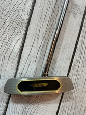 Tiger Shark Great White GW-5  Center Shafted   Mid Mallet Putter 32.5” RH