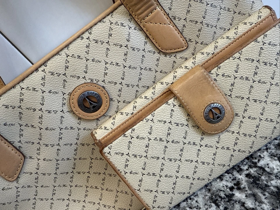 Bolso con asa superior beige monograma La Tour Eiffel Paris con billetera Foto 2 de 4