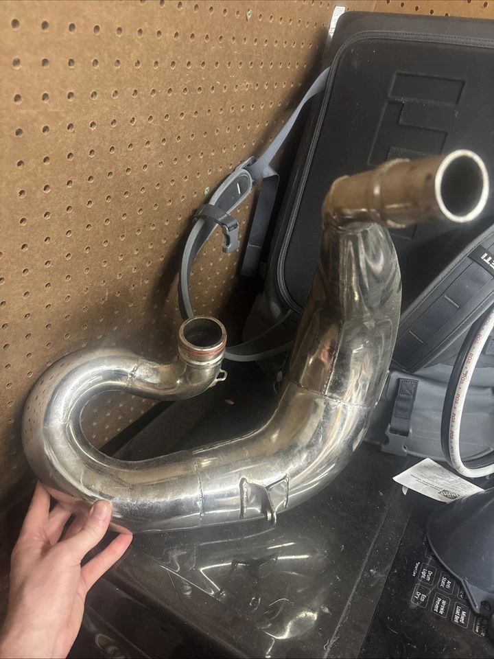 Tubo de dos tiempos Pro Circuit - 0831865 - Platinum Foto 3 de 3