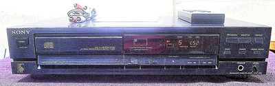 Audiophile Sony CDP-390 Vintage CD Player - Japan - W/Remote,Cables, Manual
