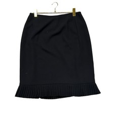 LeSuit Black Pencil Skirt 12 Petite - Professional with Pleated Hem