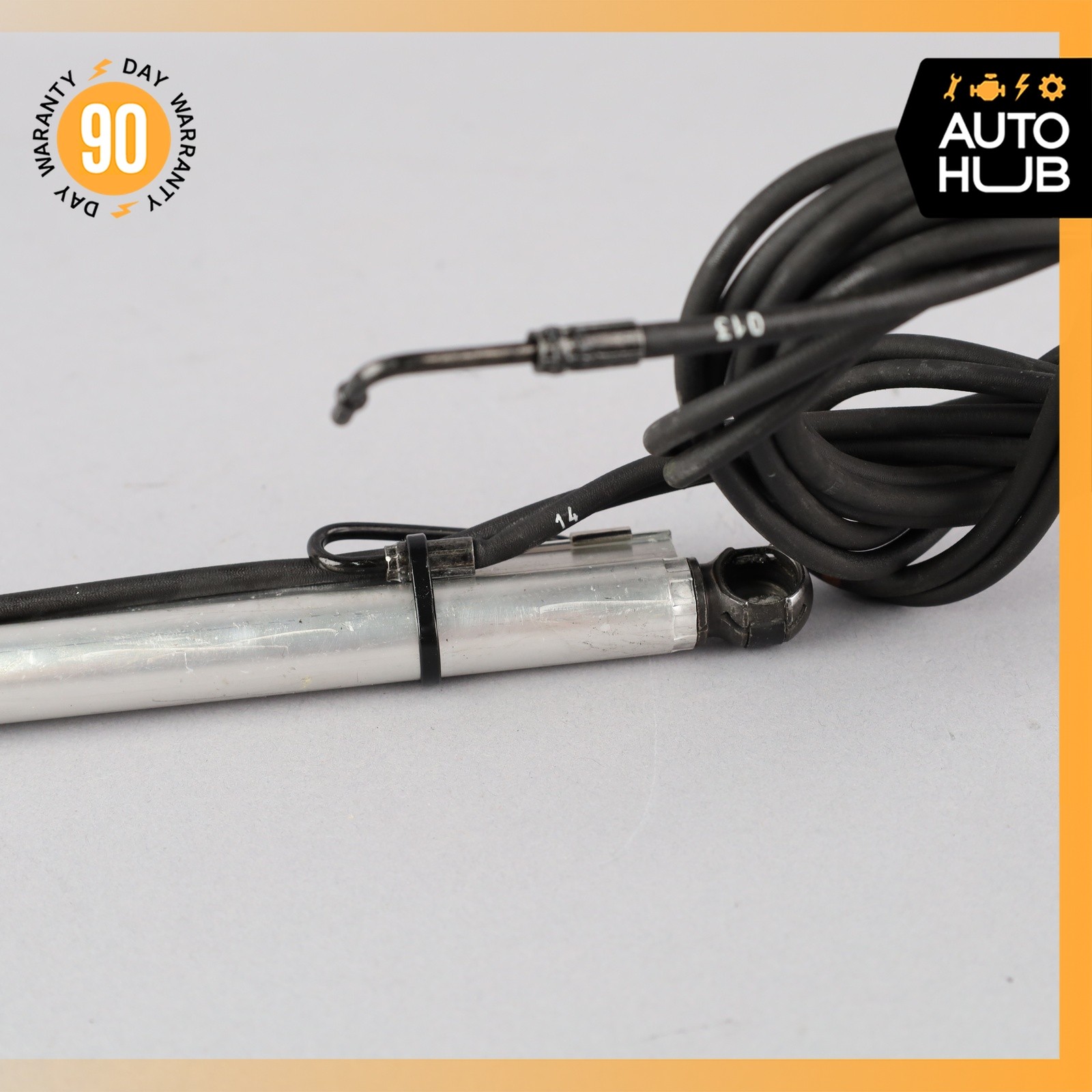 10-19 Maserati GranTurismo M145 Left Side Tonneau Cover Lift Cylinder OEM 58k