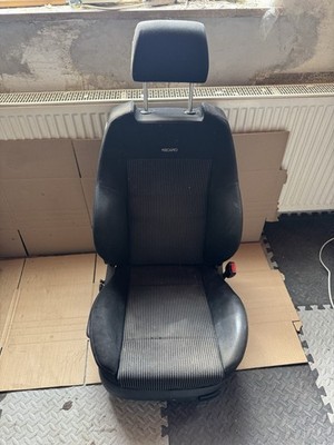 VW Golf IV Recaro Sportsitze komplett Stoff