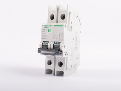 Schneider Electric Leistungsschalter Multi 9 C60BP C 3A 480Y/277V~  -2500346