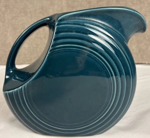 Fiesta Juniper Green 7.5” Disc Pitcher Retired Homer Laughlin