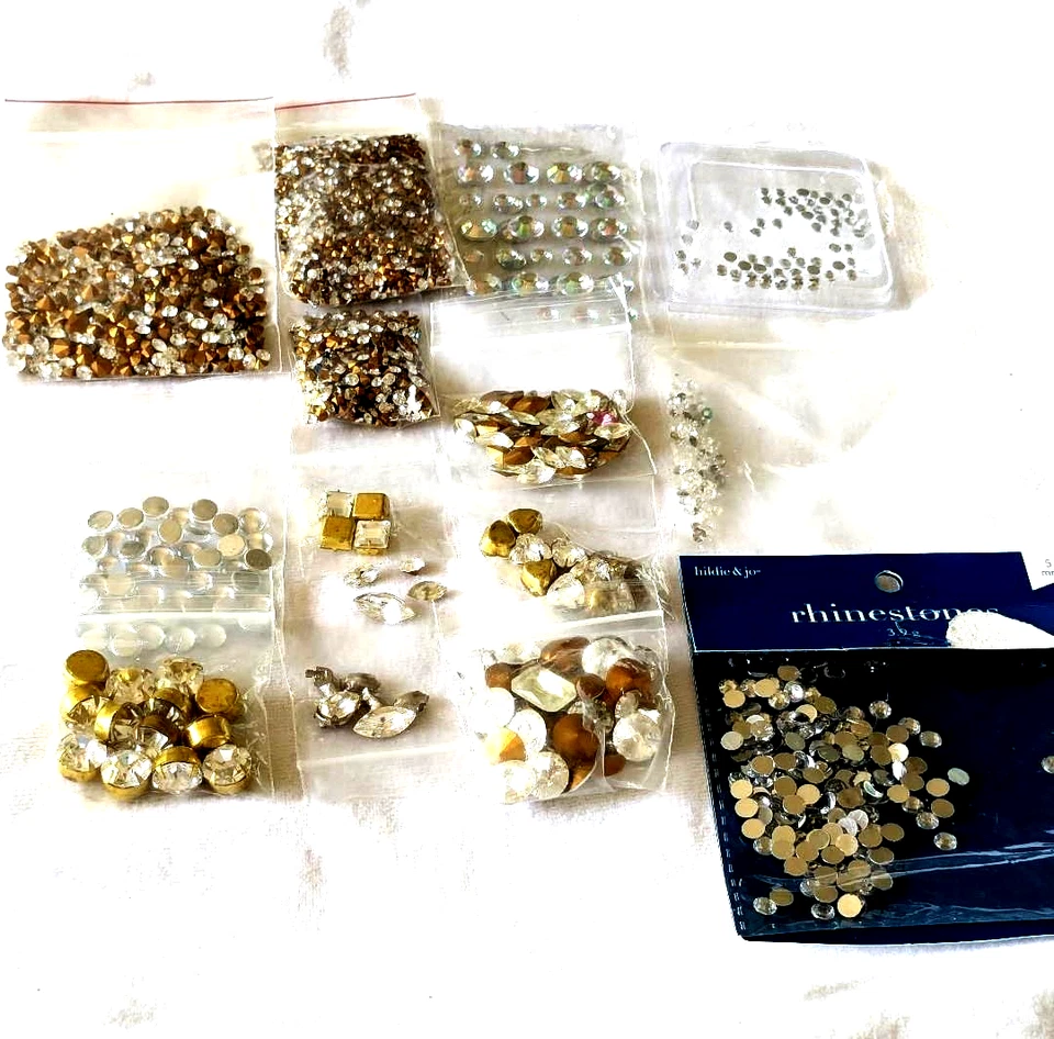 Lot of New Old Stock Swarovski Crystal Rhinstones Assorted Styles and Sizes - Image 2 of 4