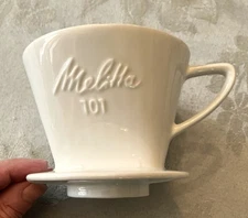 VTG Melitta 1-Cup Glossy White Porcelain Pour-Over Cone Coffee Dripper 3-Holes