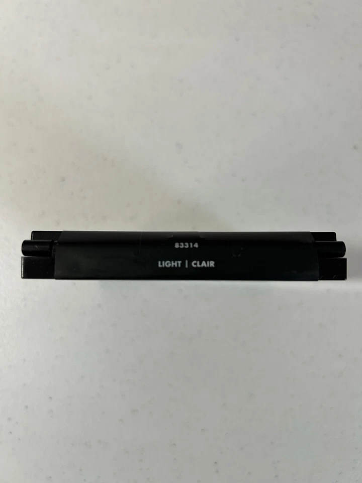 e.l.f. Powder Blush Palette Light – 4 Matte & Shimmer Shades - Image 3 of 3