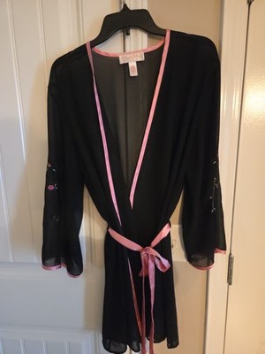 Oscar de La Renta Size Large Women's Black Robe With Pink Ribbon Belt EUC