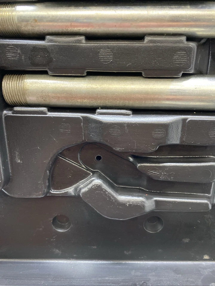 Rothenberger 70614 Ratchet Threader Kit 9 Pc 1/2-1 In Missing Channel Locks - Image 3 of 4