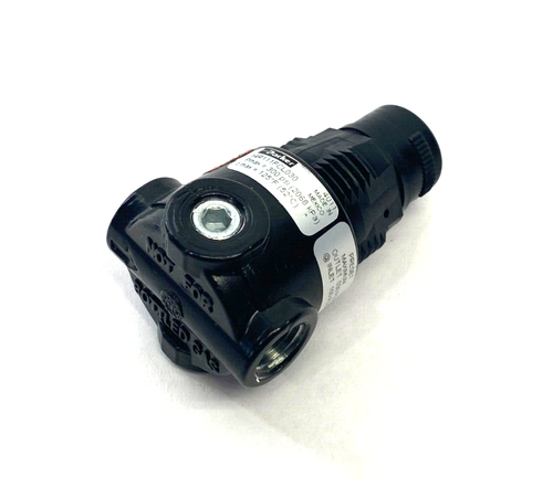 Parker 14R111FCL030 Pneumatic Regulator 1/4" NPT Ports 300psi Max Pressure - 第 1/7 張圖片