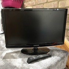 Samsung  SyncMaster 2333HD 23" LCD Monitor WITH TV LS23CFEKF/EN Inc Wall Bracket