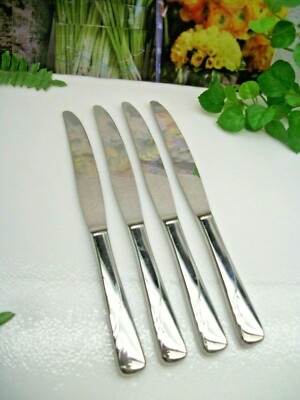 4   Retired  Oneida Ltd   OCEANIC  Stainless Steel   9''  Dinner Knives