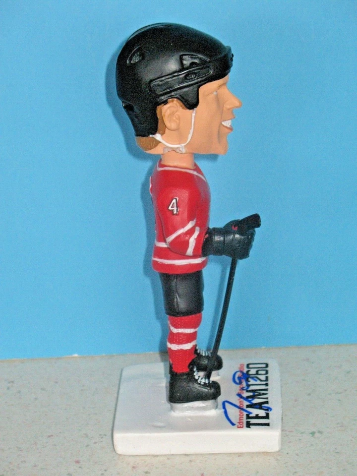 TAYLOR HALL TEAM CANADA BOBBLEHEAD Edmonton Oil Kings Oilers Devils Coyotes Foto 3 de 4