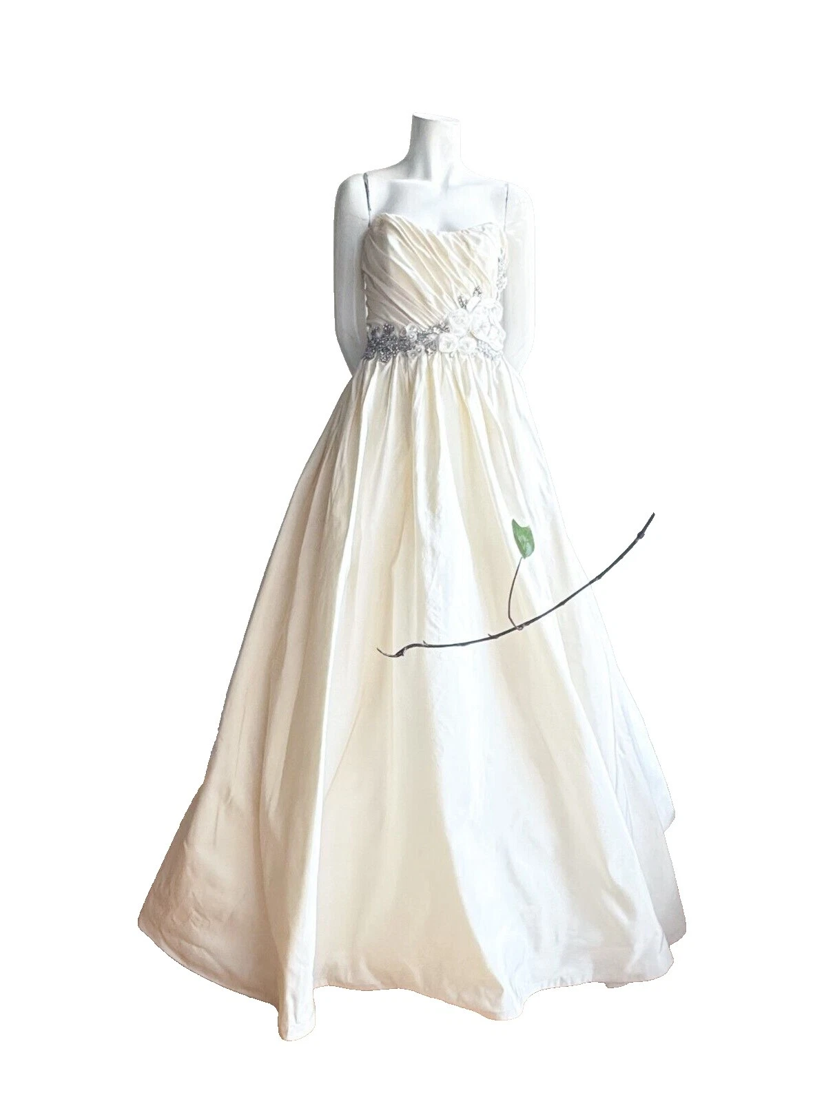 Beading 100% Silk 12 Women's Size Wedding Dresses
