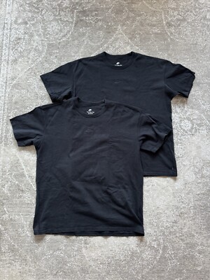 2x NIKE Sportswear Premium Essentials - Size XL - Loose Fit - Black - TOP
