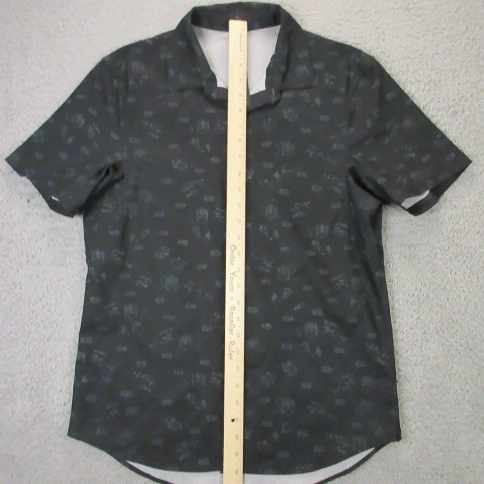 Lululemon Mens Airing Easy shirt size M Button Up Short Sleeve Stretch - Image 4 of 4