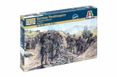 Italeri 1/72nd Scale WWII German Paratroopers Set Tropical Uniform Set 6134 NEW